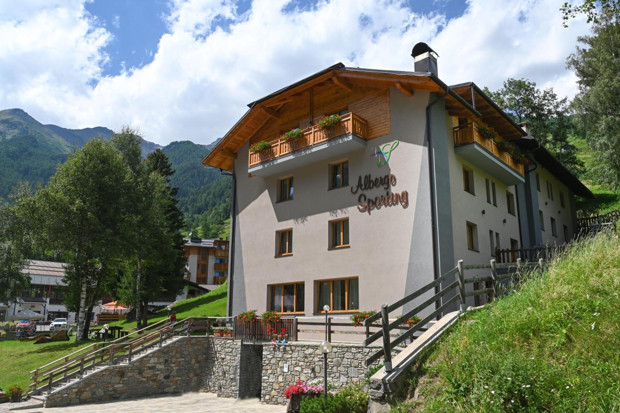 Albergo Sporting Peio Fonti Exterior photo